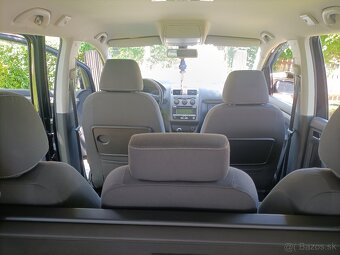Volkswagen Touran - 5