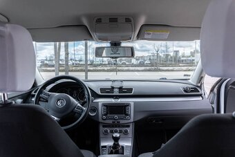 Na predaj: VW Passat B7 Kombi 1.6 TDI (77 kW) - 5