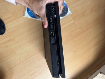 Playstation 4 slim 1000gb + 3 hry - 5