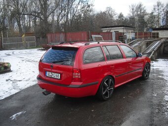 Skoda Octavia RS1 Kombi - 5