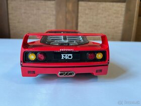 1:18 ferrari f40 kyosho - 5