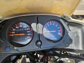 Yamaha XT600 Tenere - 5