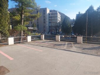 Ponúkame na predaj Penzion v Trenčianskych Tepliciach. - 5