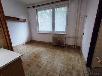 Predám veľký 2 izbový byt Tlmače-Lipník, Levice - 5