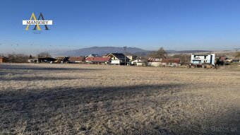 NA predaj - Pozemok vhodný pre rodinný dom o výmere 749m2 - 5