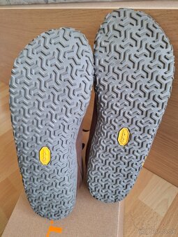 Predám pánske barefoot topánky Merrell Vapor Glove 6 - 5