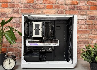 i7 13700K\32GB\RTX 4070Ti\SSD\1000W Zdroj - 5