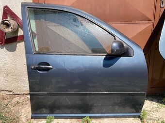 Predám dvere VW Golf 4 - 5
