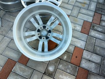 RC - Audi,Škoda,Volkswagen,Seat 5x112 r17 - 5
