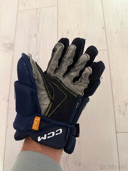 HOKEJOVÉ RUKAVICE CCM AS-V VEĽKOSŤ 10 TOP STAV - 5