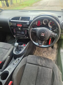 Predám trojramenny kožený volant s airbagom pre Seat leon FR - 5