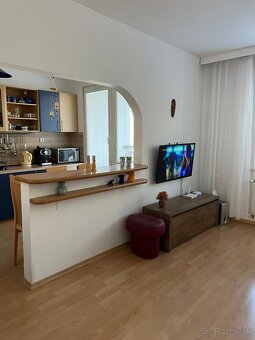 Prenájom 3 izbový byt Sásová - 5