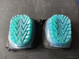 {33}  Chrániče kolien - 5