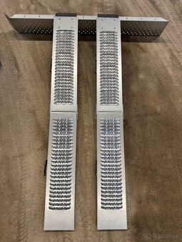 Nájazdové rampy, nájazdy - 5