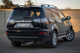 Mitsubishi Outlander 2.2 DI-D 4x4 - 5