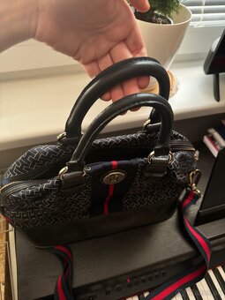 Tommy Hilfiger originál kabelka - 5