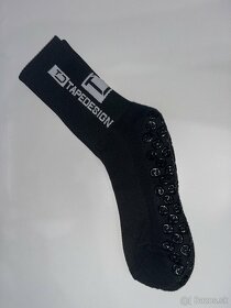 Športové protišmykové ponožky Tape design - 5