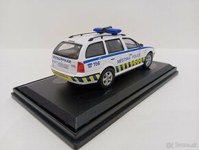 Škoda Octavia tour,Mestská Policie,1:43,Abrex - 5