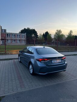 Toyota Corolla sedan 1.5 Style 2022 - 5