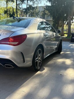 Mercedes Benz CLA 220 Coupé - 5