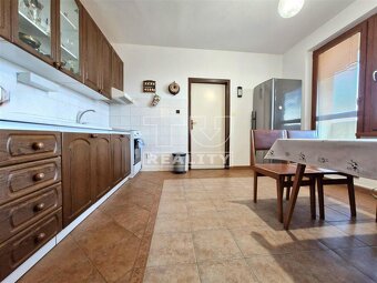 Na predaj veľkorysý 4 izbový byt 98 m2 s lodžiou, v... - 5