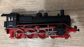 Predám Lokomotívu H0 Piko BR 38 2-3 - 5