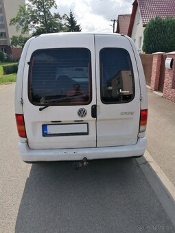 Predám VOLKSWAGEN CADDY 1,4 benzín - 5
