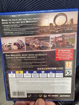 PS4 blue ray FIFA,assasins creed, wreckfest - 5