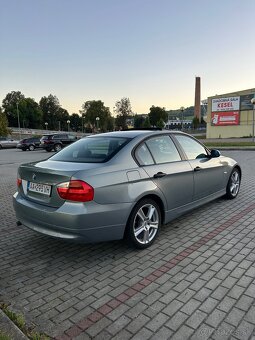 BMW E90 320d 120kw - 5