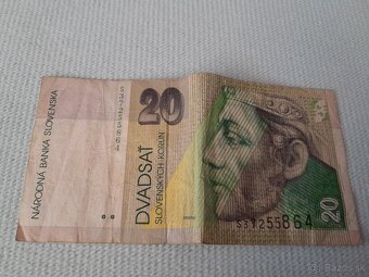 Peniaze -predám - 5
