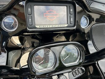 Harley Davidson Road Glide - 5