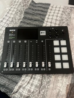 Rodecaster Pro - 5