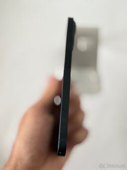 Na predaj IPhone 14 - 5