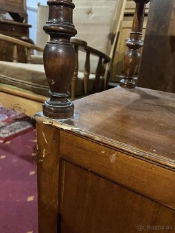 Starožitný nočný stolík drevo, masív, v 85 cm, s 40 cm, h 40 - 5