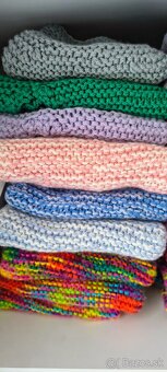 Svetríky a vestičky pre psikov - 5