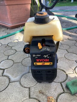 Krovinorez Ryobi - 5