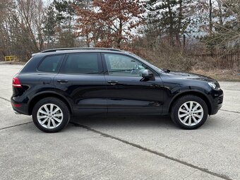 Volkswagen Touareg 3.0TDI Exclusive - 5