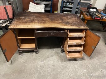 Starožitní nábytok - 5