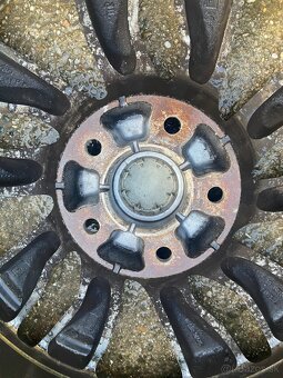 Disky R18 5x114.3 ET46 - 5