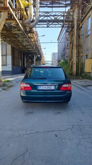 Mercedes E500 - 5