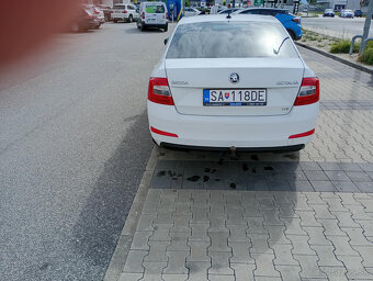 Škoda Octavia 3 2.0 TDI DSG - 5