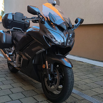 Yamaha FJR 1300 AS - 5