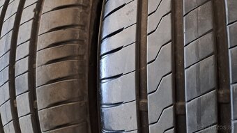 Predám 2ks jazdené letné 235/45r18-98Y Firestone - 5