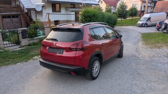 Peugeot 2008 1.2 puretech 2019 - 5
