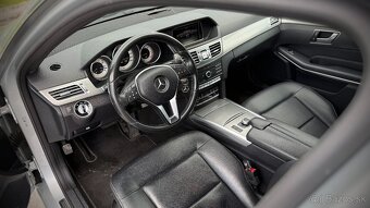 Mercedes-Benz E 220 BLUETEC - 5