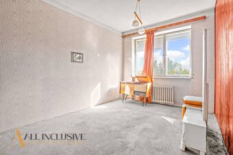 ALL INCLUSIVE | NA PREDAJ 4-IZBOVÝ POSCHODOVÝ RODINNÝ DOM, V - 5