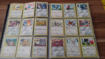 Predám staršie Pokemon karty v albume - 5