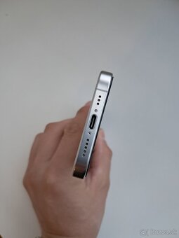 iPhone 15 Pro 128 GB - 5