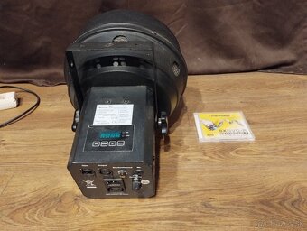 Predám svetelný efekt adj - 5