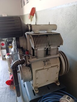 Predám Kompresor Orlík 300 l - 5